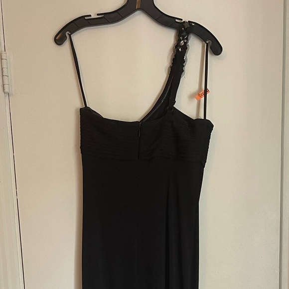 Bcbgmaxaria column black gown with one shoulder size Small - Picture 6 of 10